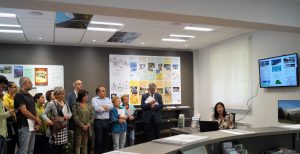 Evolución de la web anterior, más visual, práctica y con nuevas propuestas ha sido realizada por Mónica Ballarín, de “Pirineum Diseño e internet”.