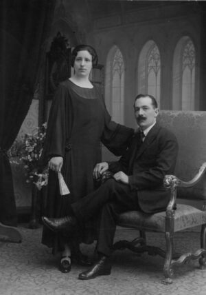 Teresa Sayó y Antonio Abadías